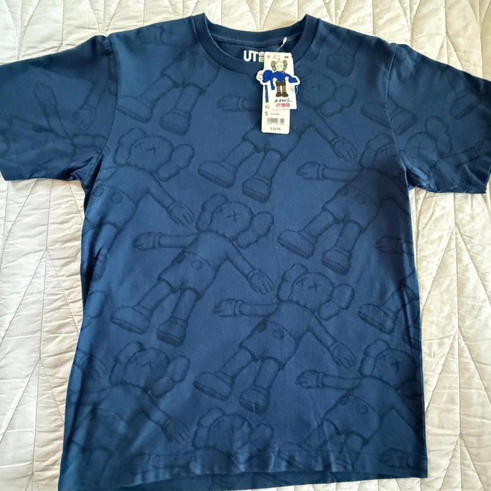 Kaws x Uniqlo All Over Holiday Print Tee